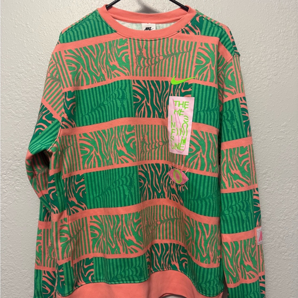 Nike Coral and Green Patterned Sweatshirt